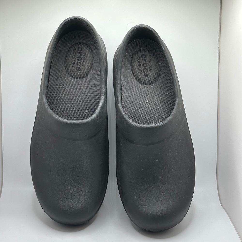Crocs Neria Pro II Clogs Womens 8 Black Slip Resistant Work Shoes 205384